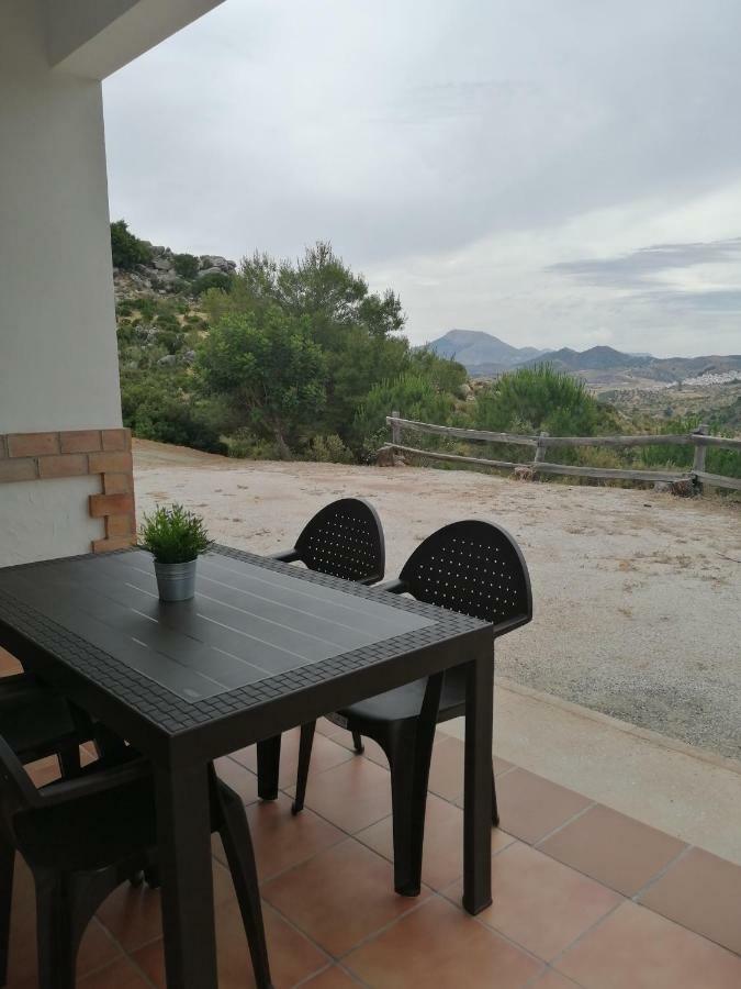 منزل الضيف أرذاليس  في La Solana De Turon. El Pino المظهر الخارجي الصورة